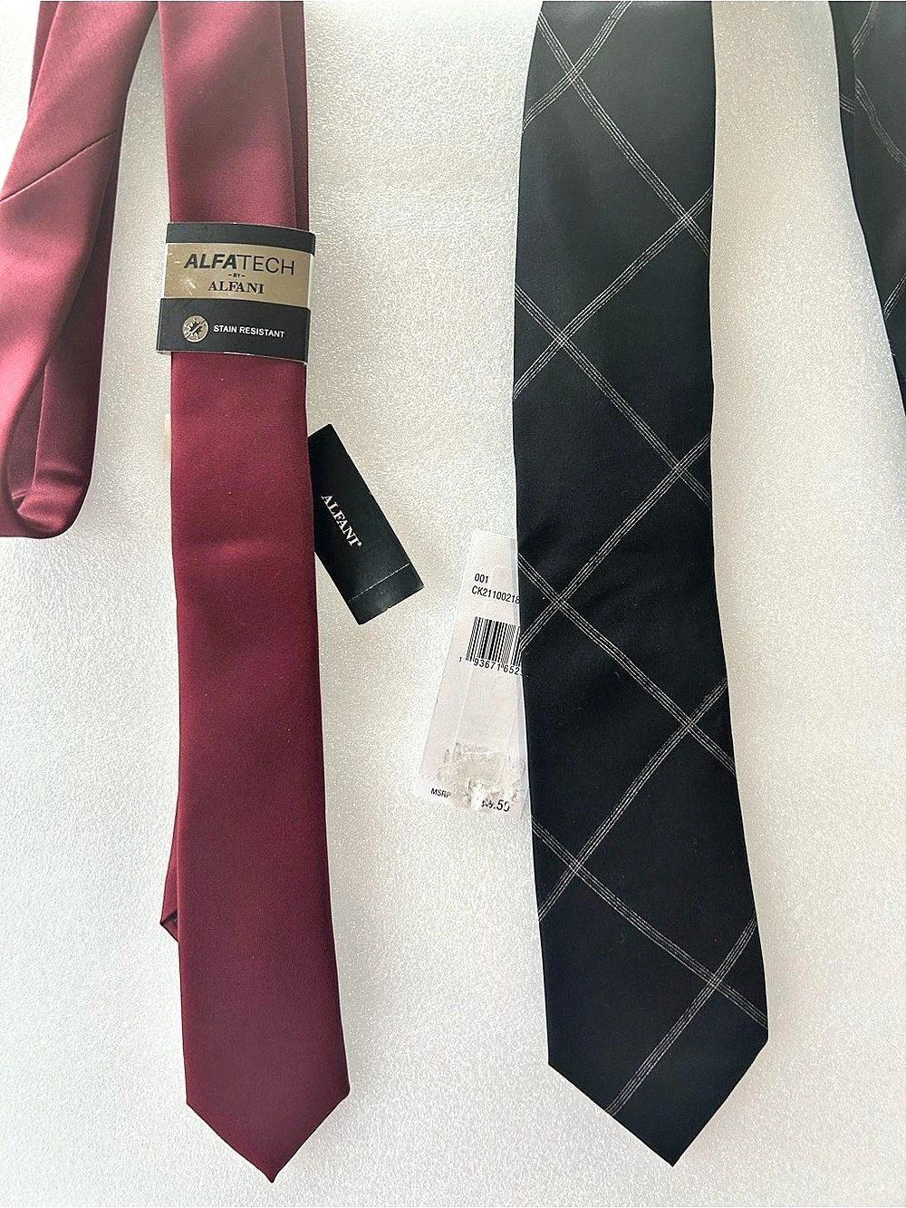 Lot of 2 men’s Ties Alfani Stain Resistant Necktie Burgundy & Calvin Klein Black
